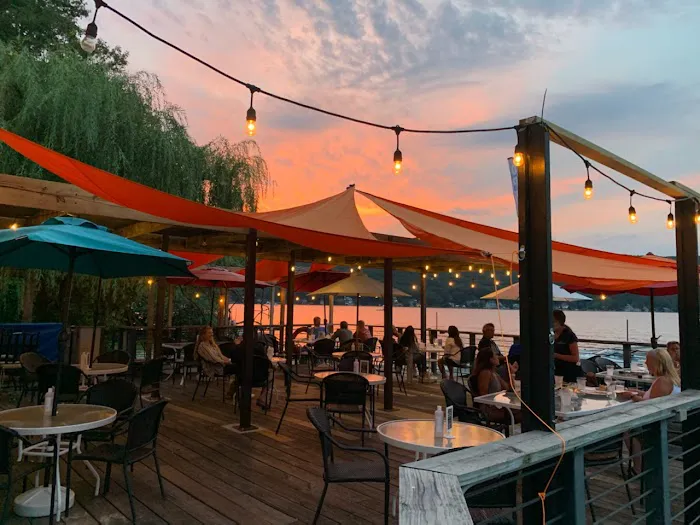 Cove Castle Restaurant Picture 3