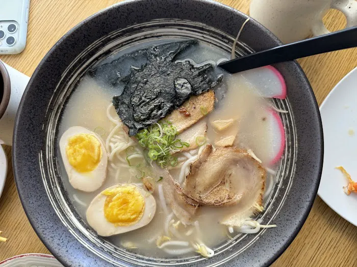 Asahi Sushi Ramen Picture 1