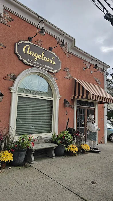 Angeloni's Restaurant and Pizzeria Picture 8