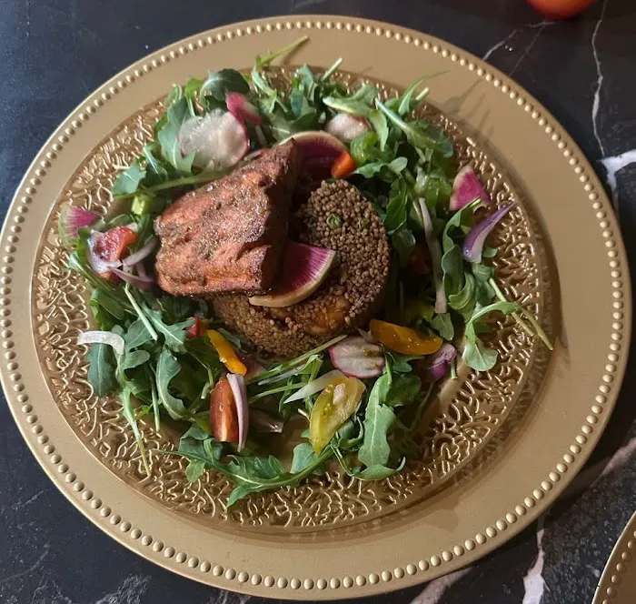 Gingerbites Haitian Bistro Picture 8