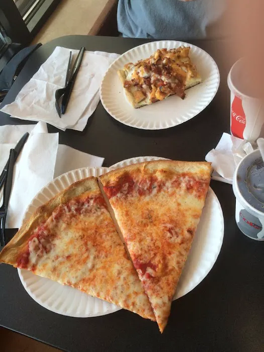 La Nonna's Pizzeria Picture 7