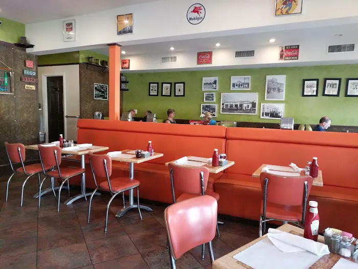 Toast & Co. Picture 9