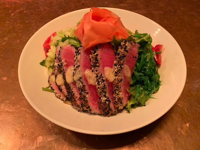 Bar Petite Picture 9