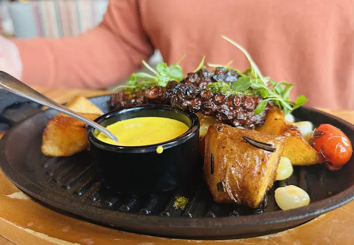 Urubamba Pisco Bar Picture 3