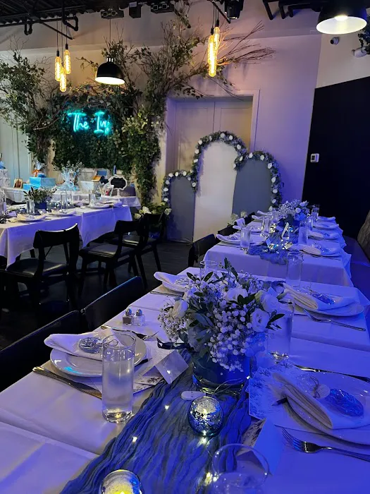 Ivy Kitchen and Bar Picture 5