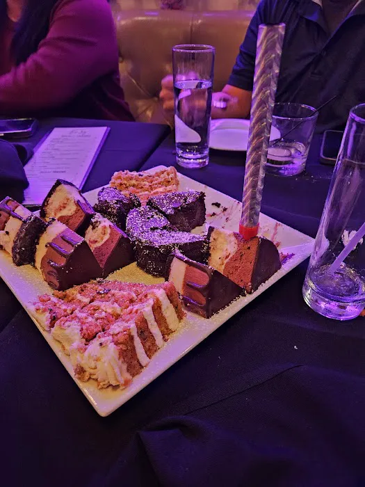 Ivy Kitchen and Bar Picture 9