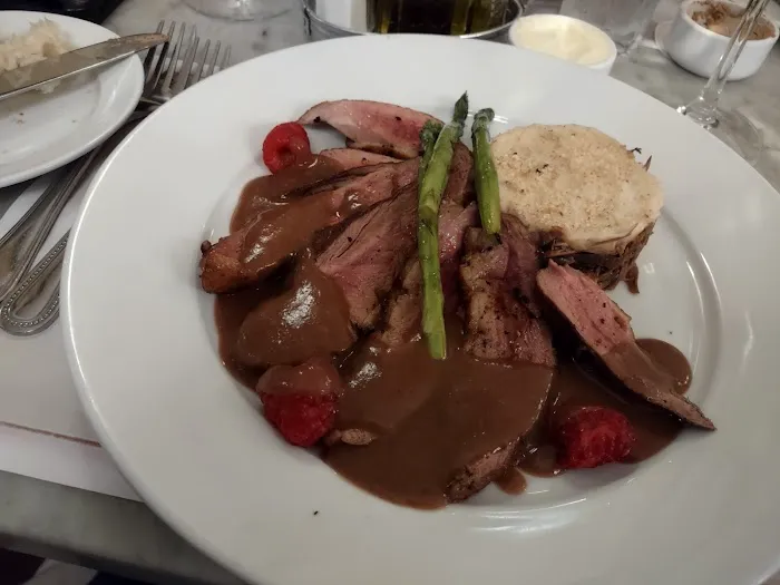 Bistro Cassis Picture 8