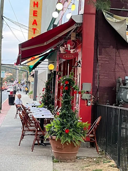 Bistro Cassis Picture 2