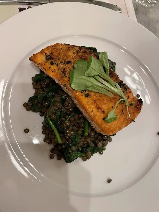 Bistro Cassis Picture 7