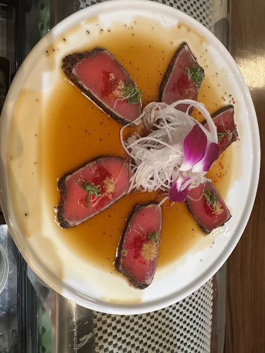 Reiki Sushi & Asian Bistro Picture 2