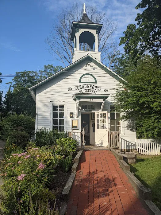 Schoolhouse At Cannondale Picture 7