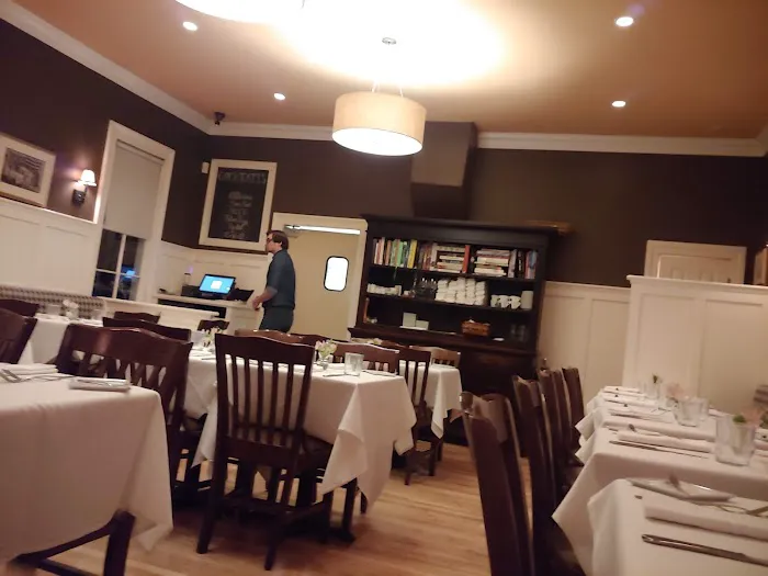 Schoolhouse At Cannondale Picture 2