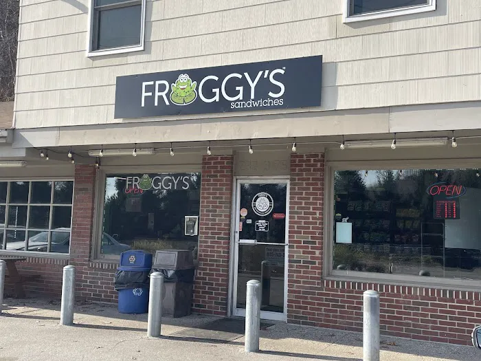 Froggy's Sandwiches Picture 2