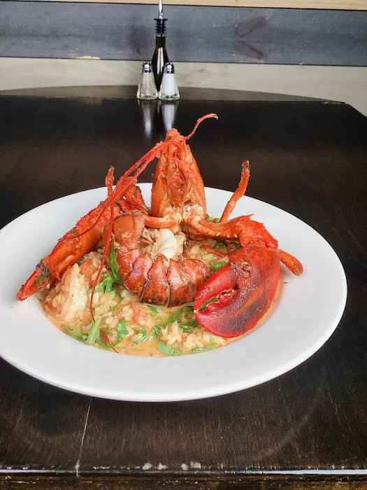 Oscar's II Restaurant & Bar Picture 6