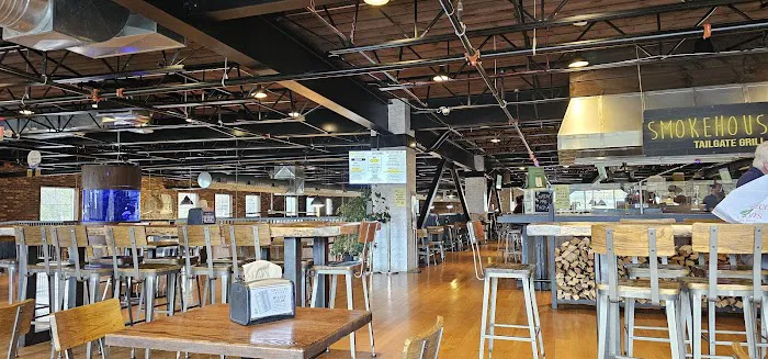 SmokeHouse Tailgate Grill - Somers Picture 8