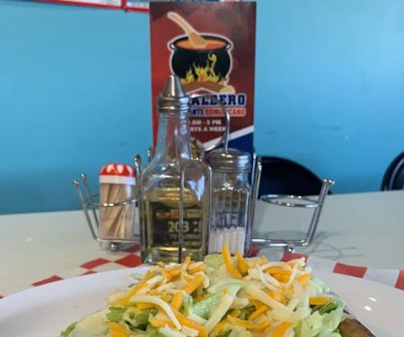 El Caldero Restaurant