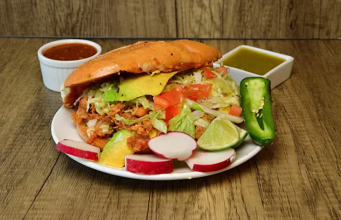 EL AZTECA FOOD TRUCK LLC Picture 8