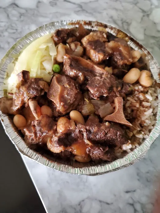 CJs Jerk Center Jamaican Restaurant Picture 6