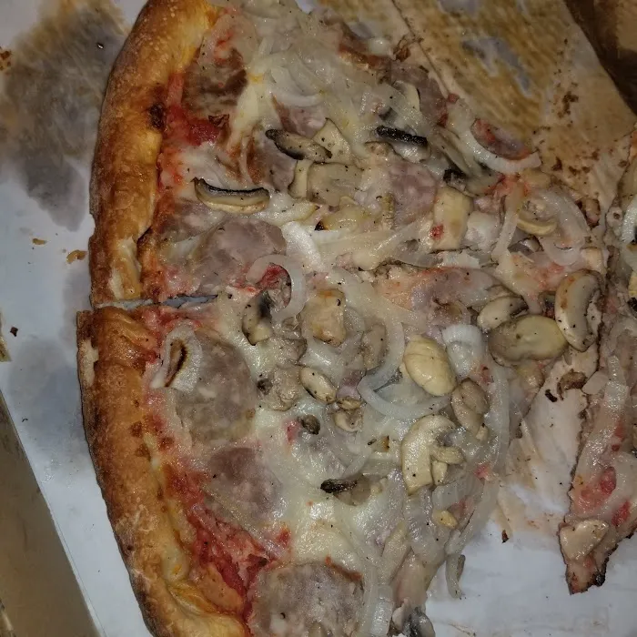 Mama Lucia's Pizzeria Picture 4