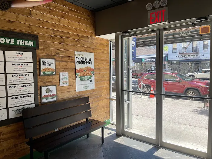 Wingstop Picture 2