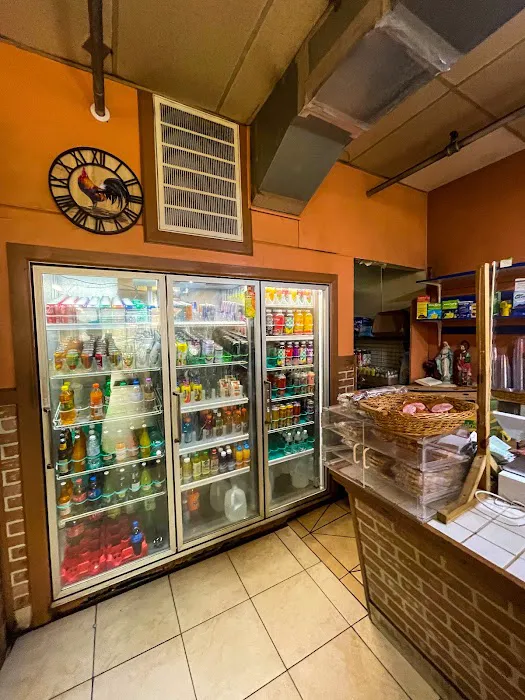 Don Juan Pupuseria Picture 10