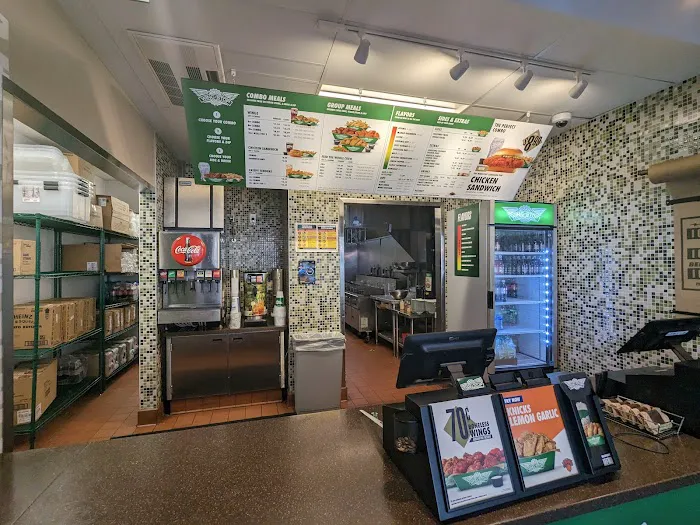 Wingstop Picture 4