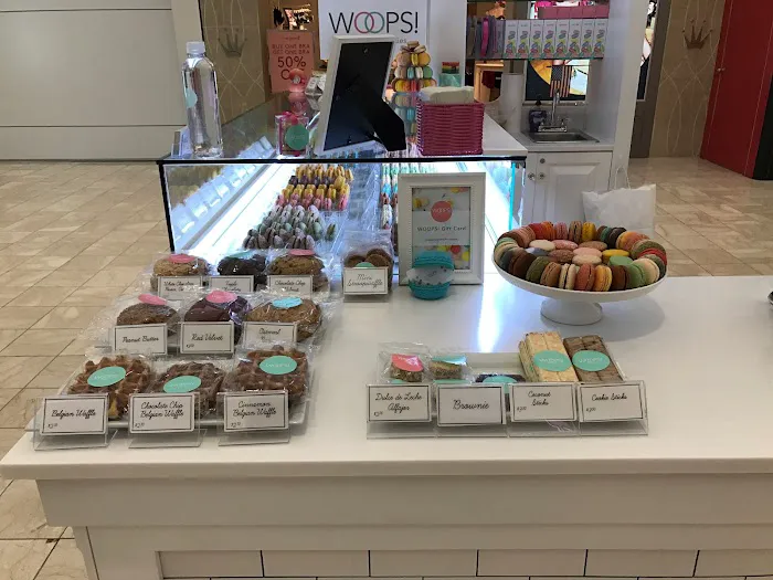 Woops! Macarons & Gifts (Walt Whitman Mall) Picture 8
