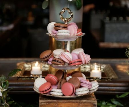 Woops! Macarons & Gifts (Walt Whitman Mall)