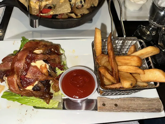 Gastronomy Restaurant Picture 6