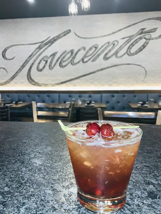 901 Wood Burning Kitchen & Bar Picture 3