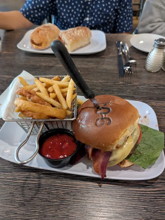 901 Wood Burning Kitchen & Bar Picture 8