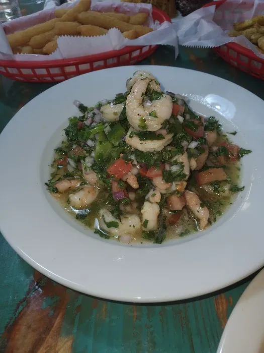 Izla of Fishkill Picture 4