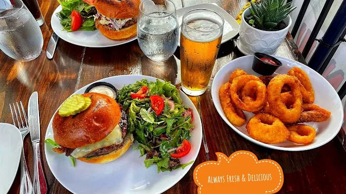 Feeling Kinda Kozy Picture 9