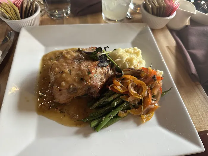 Danny's Table Picture 5