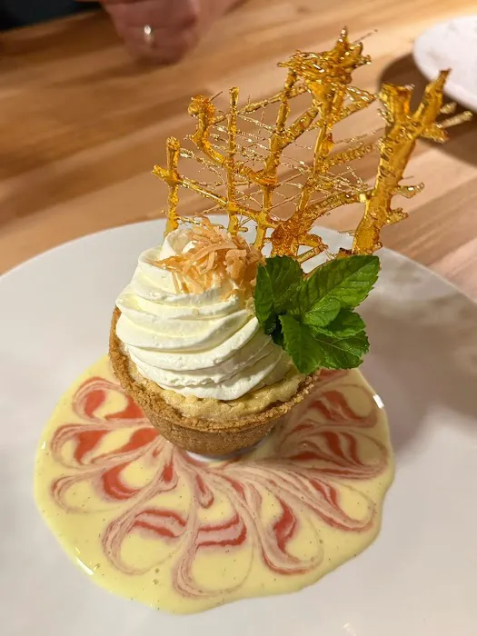 Danny's Table Picture 1