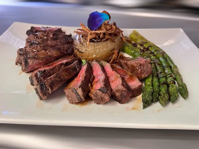 Leo's Italian Restaurant & Pizzeria Picture 3