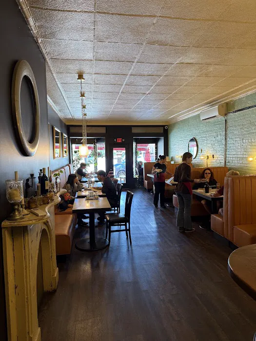 Beacon Bread Company Picture 3