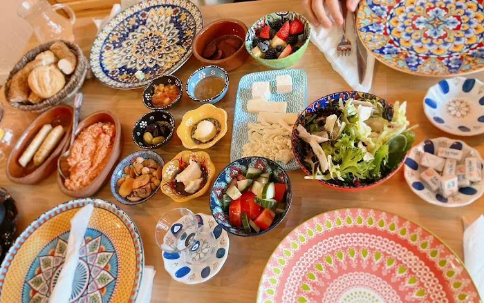 Nilufer's Home Kitchen Picture 8