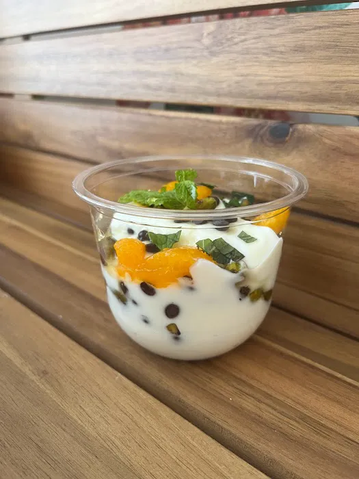 Butterhead Salad Company Picture 7