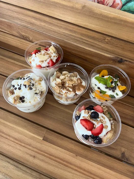 Butterhead Salad Company Picture 6