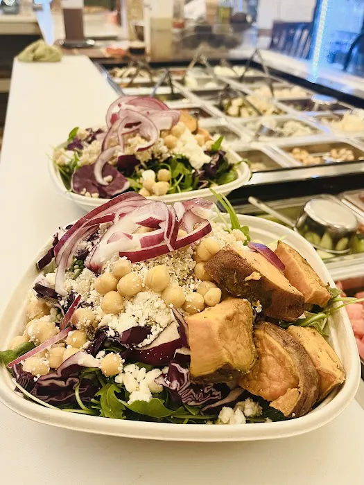 Butterhead Salad Company Picture 8