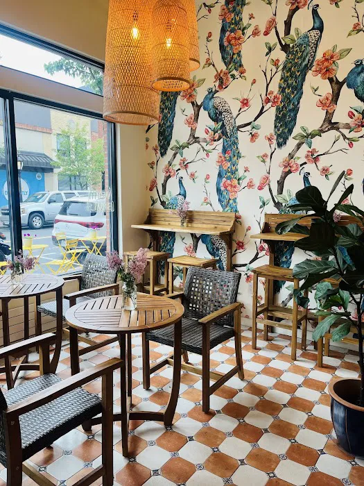 Butterhead Salad Company Picture 9