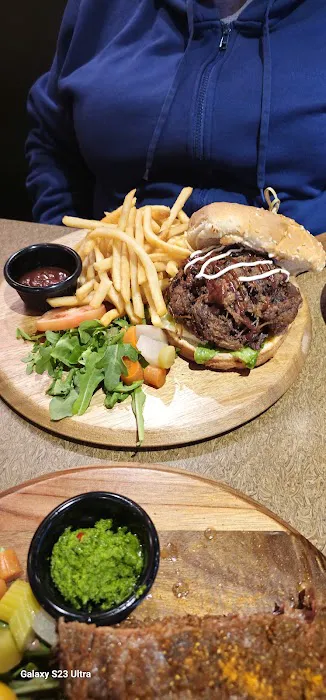 Kanoon Smoked Meat Restaurant NY Picture 4