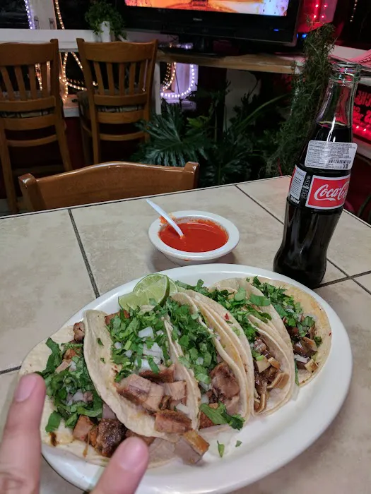 Tacos Uriel Picture 10