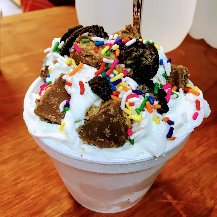 Crown Fried Chicken plus / NY Deli & Cafe Picture 10