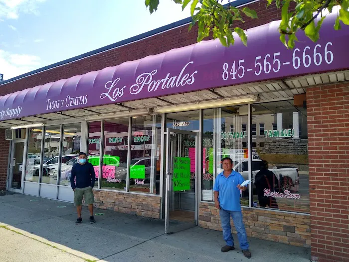 Los Portales Inc Picture 3