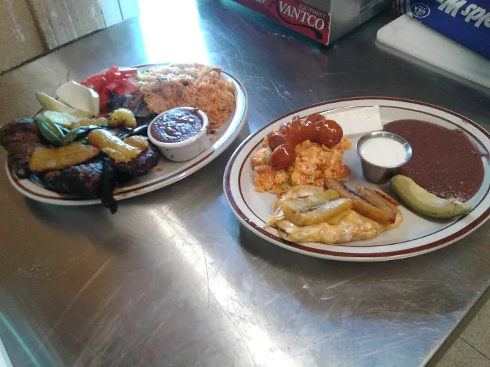 Andrea C’s Restaurant Picture 1