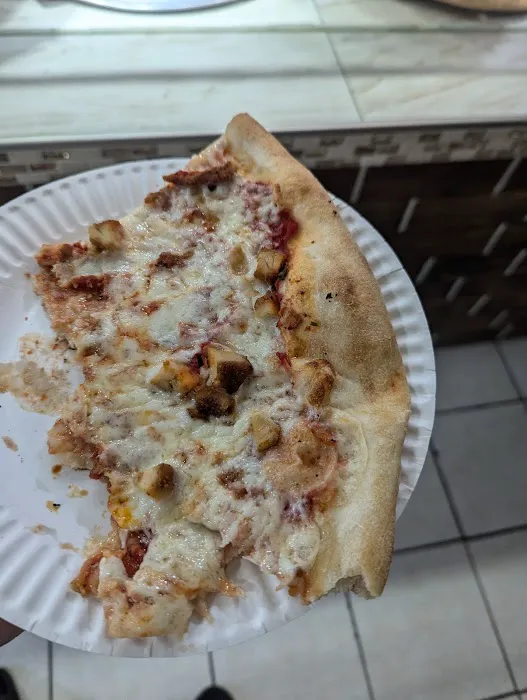 Mr Cris Pizzeria Picture 10