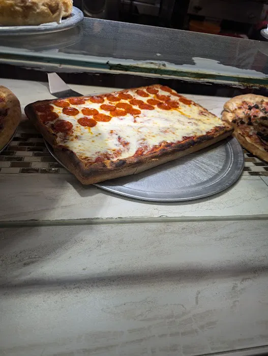 Mr Cris Pizzeria Picture 9