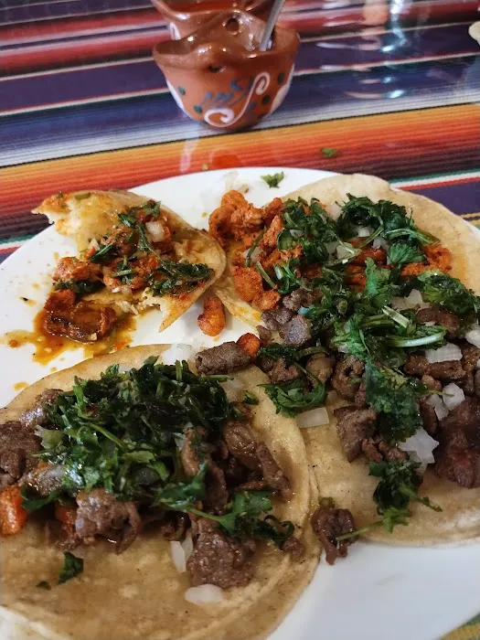 Los Sabores De Mi Pueblo Picture 6